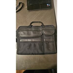 Bag Laptop Notebook TARGUS Nylon LN20A Top loading 17" Black double compartments